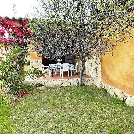 Vila Erika Castiadas Exteriér fotografie